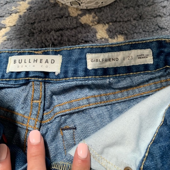 Bullhead Girlfriend Distressed Shorts - Picture 2 of 3